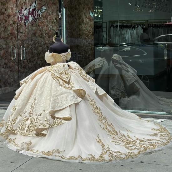 Off Shoulder Champagne Quinceanera Dress Birthday Party Gowns Gold Lace Appliques Sweetheart Neck Vestidos De 15 Anos With Bow