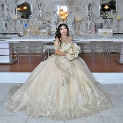 Off Shoulder Vestidos De 15 Anos Sequin Champagne Quinceanera Dress Lace Appliques Sweetheart Neck Princess Dress With Bow