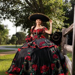 Sweetheart Neck Black Quinceanera Dress Off Shoulder Vestidos De 15 Anos Bow Birthday Party Gowns With Embroidered Flowers