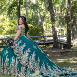 Sweetheart Neck Emerald Green Quinceanera Dress Sweet 15 Birthday Party Gown Sequin XV Anos Lace Appliques Off Shoulder Vestidos De 15 Anos