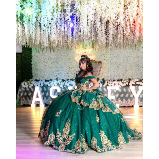 Tiered Emerald Green Quinceanera Dress Sweetheart Neck Off Shoulder Vestidos De 15 Anos Sequin Girls Princess Dress