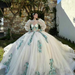 Sweetheart Neck White Quinceanera Dresses 2024 Ball Gown Princess Dress Green Lace Appliques Two Piece Vestidos De 15 Anos