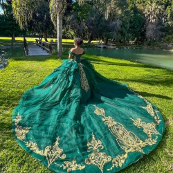 Off Shoulder Emerald Green Quinceanera Dress Vestidos De 15 Anos Lace Appliques Wear Pageant With Bow