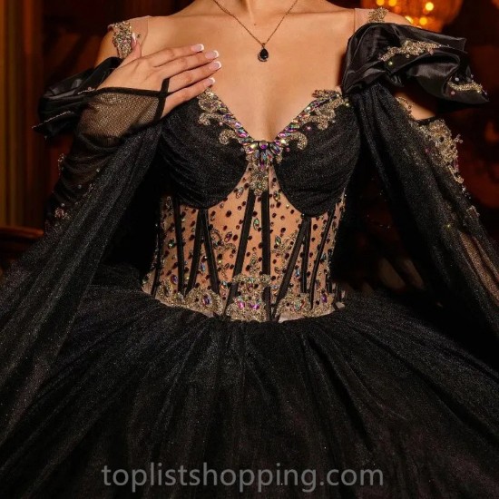 Long Sleeve Sweet 16 Vestidos De 15 Años Black Quinceanera Dress Gold Lace Appliques Beads Ball Gown Beading