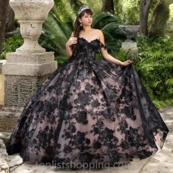 Sweetheart Black Quinceanera Dresses Sequined Appliques Lace Ball Gown Illusion Bow Corset Vestidos De 15 Años