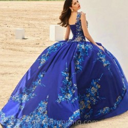 V-Neck Blue Ball Gown Quinceanera Dresses 2024 Appliques Sweet 15 16 Birthday Party Formal Wear Pageant