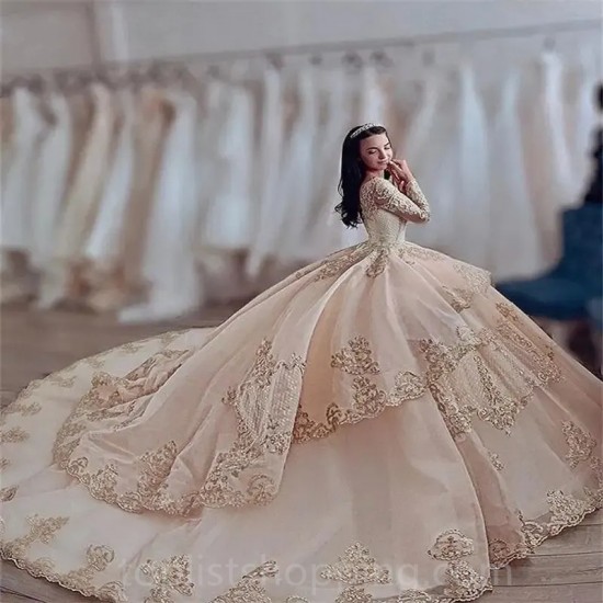 2024 Champagne Luxury Quinceanera Dresses Lace Appliqued Crystal Long Sleeve Ball Gown Vestidos De Quinceañera