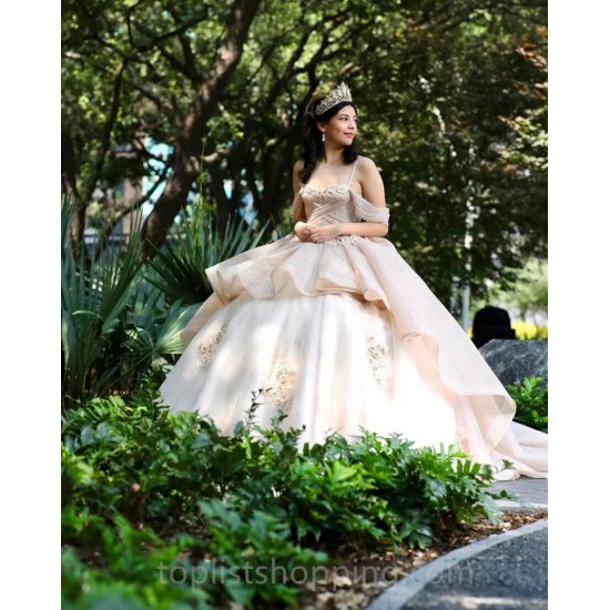 Champagne Quinceanera Dress 2024 Ball Gown Spaghetti Appliques Beaded Mexican 16 Birthday Princess Gown