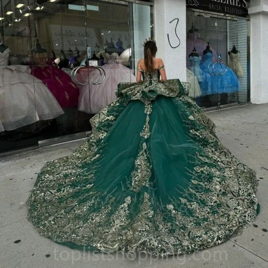 Emerald Green Off the Shoulder Quinceanera Dresses Ball Gown Gold Appliques Sweet 16 Dresses 15 Anos