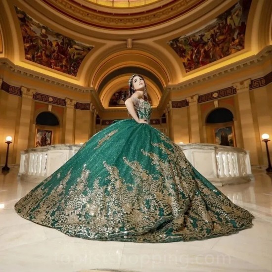 Off The Shoulder Emerald Green Quinceanera Dress Crystal Ball Gown Gold Appliques Lace 15 Vestidos De Quinceañera