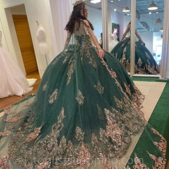 Emerald Green Quinceanera Dresses For 16 Girl V-Neck Off the Shoulder Gold Appliques Beads With Cape