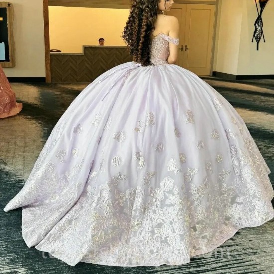 Off Shoulder Lavender Quinceanera Dress 2024 Appliques Lace Beads Tull Sweet 15 16 Years Ball Gown 