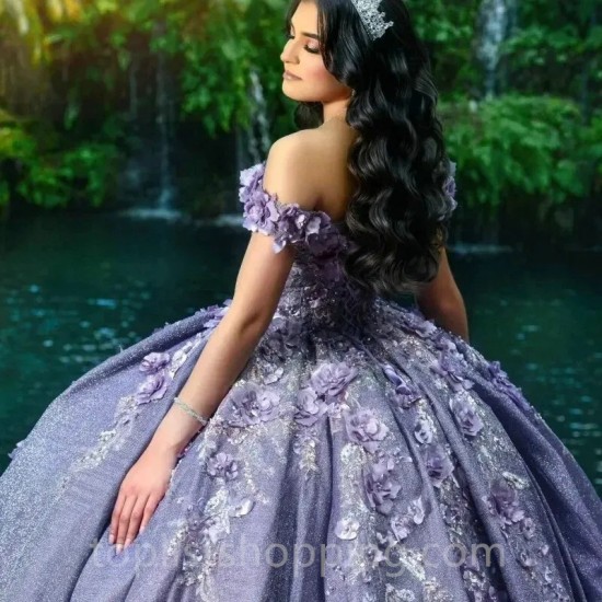 Sweetheart Lavender Shiny Quinceanera Dresses Beads With Cape Sweet 15 Birthday Party Ball Gowns