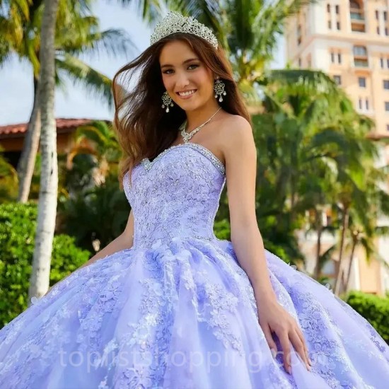 Lavender Shiny Sweetheart Quinceanera Dresses Lace Applique Beads Sweet 16 Ball Gown Vestido De 15 Anos