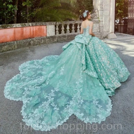 Light Green Spaghetti Strap Ball Gown Quinceanera Dresses Vestidos De 15 Anos Glitter Skirt Princess Party Gowns