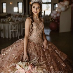 Sequin Pink Quinceanera Dresses Beading Elegent Ball Gown Off The Shoulder Tulle Sweet Princess Vestidos De 15 Girls