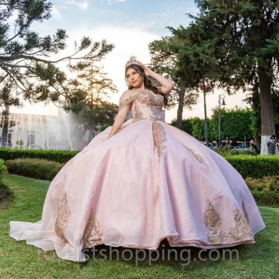 Off Shoulder Pink Quinceanera Dresses Ball Gown Sweet 16 Dress Beading Birthday Party Gowns