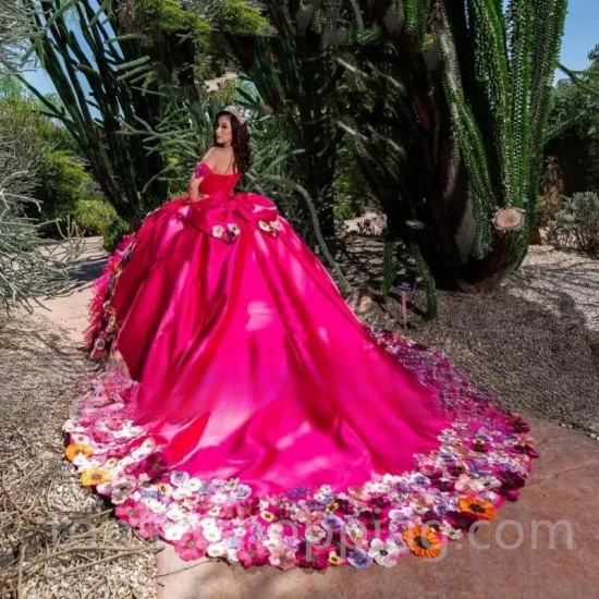 Sweetheart Quinceanera Dress Ball Gowns Appliques Beads Tull Tiered Sweet 16 Dresses Vestidos De 15 Quinceañera