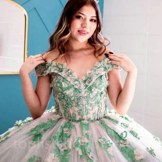 V-Neck Sweet 16 Quinceanera Dress Off Shoulder Appliquéd Flower Ball Gown Princess Party Birthday Dress