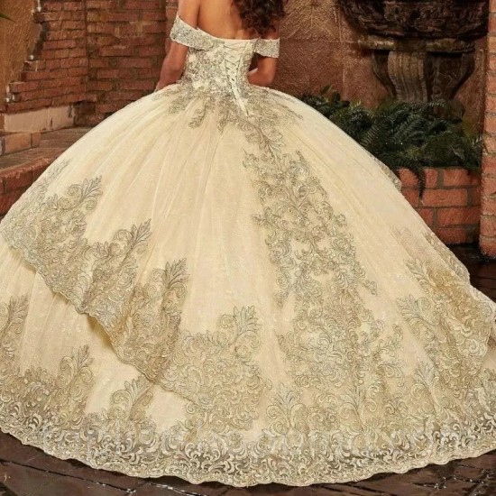 Women’s Champagne Quinceanera Dresses Lace Appliqued Sequined Off Shoulder Ball Gown