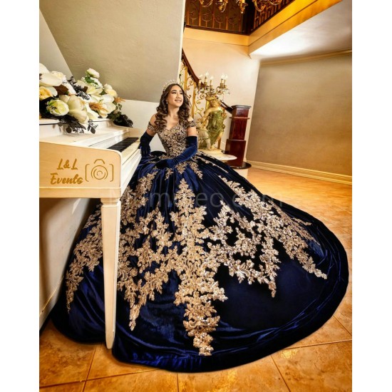 Off Shoulder Navy Blue Quinceanera Dress Lace Appliques V Neck Sweet 15 Gowns