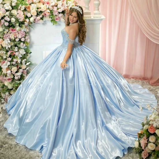 Off Shoulder Sky Blue Sweet 15 Gowns V Neck Quinceanera Dress