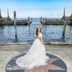 Off Shoulder White Quinceanera Dress Sweetheart Neck 15 Dresses