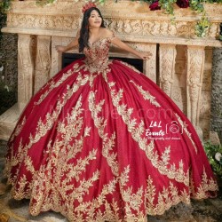 Off Shoulder Red Quinceanera Dress Lace Appliques Sweetheart Neck Sweet 15 Gowns