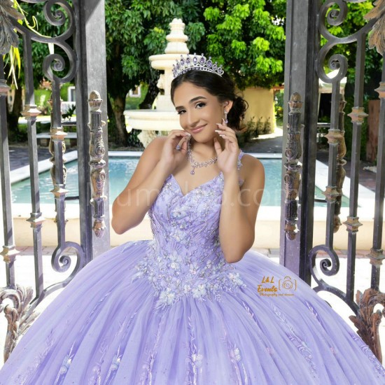 Sleeveless Light Purple Quinceanera Dress Lace Appliques Sweetheart Neck 15 Dresses