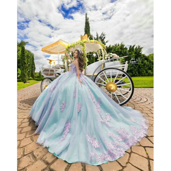 Sleeveless Tiffany Blue Quinceanera Dress Lace Appliques Sweetheart Neck Sweet 15 Gowns