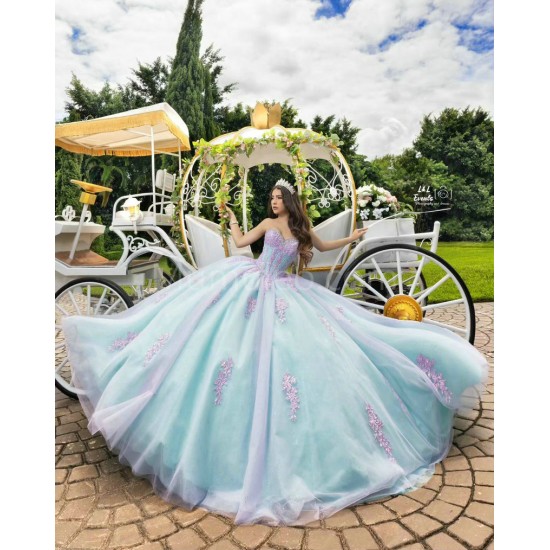 Sleeveless Tiffany Blue Quinceanera Dress Lace Appliques Sweetheart Neck Sweet 15 Gowns